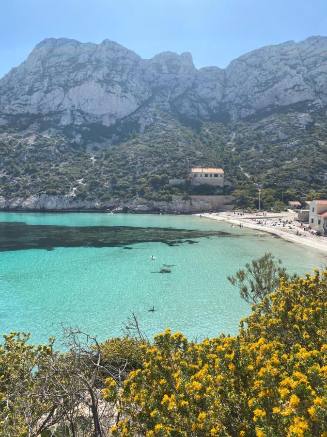Vaste Et Charmant Loft Climatise Au Coeur De Μασσαλία Εξωτερικό φωτογραφία